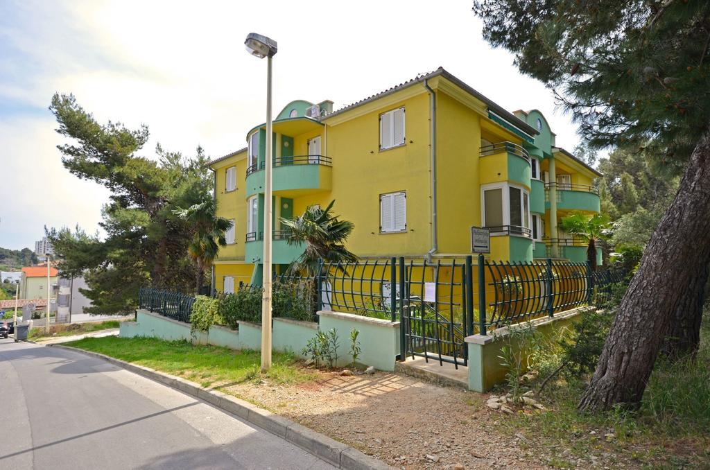 Apartment Blazenka Пула Экстерьер фото