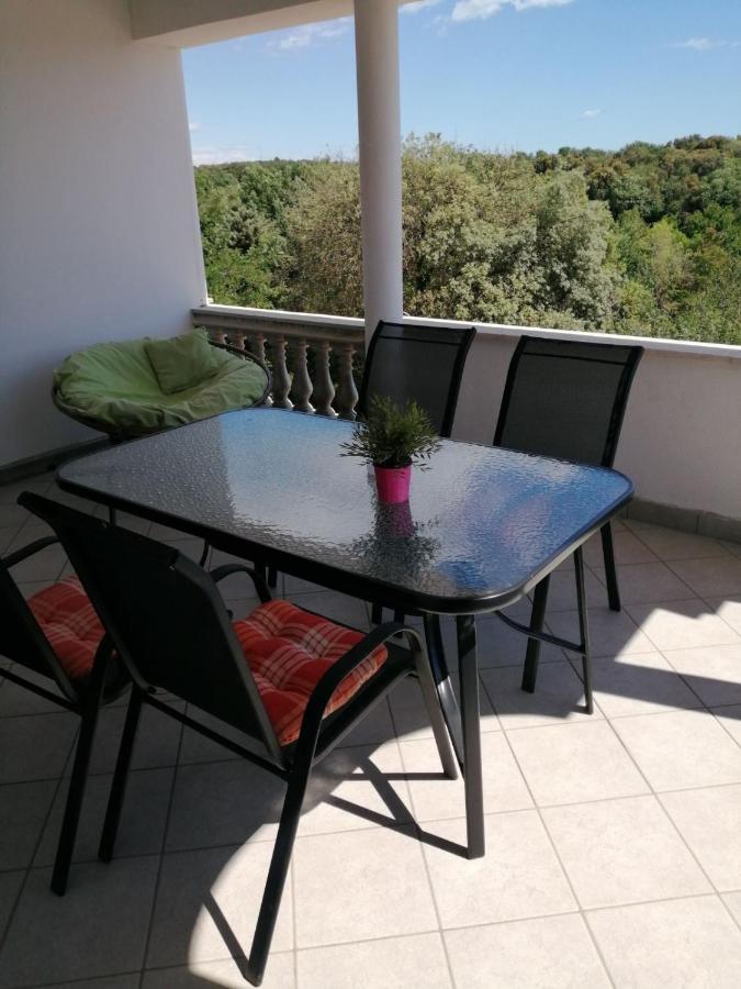 Apartment Blazenka Пула Экстерьер фото